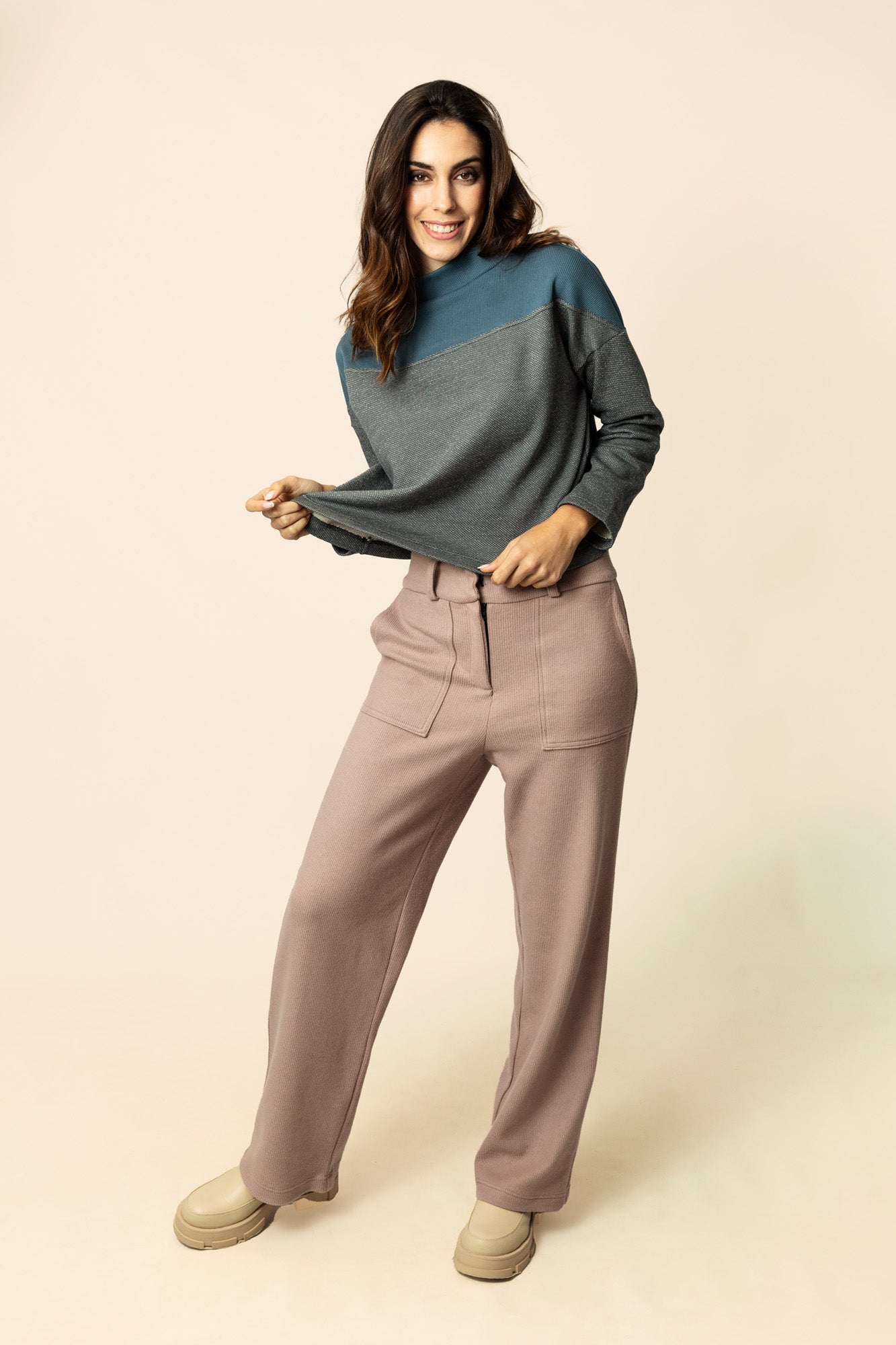 Amazon Sweater - Gray